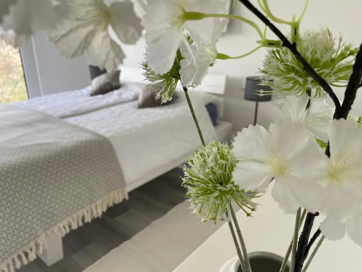 Apartment Mit Naturblick In שטוטגרט